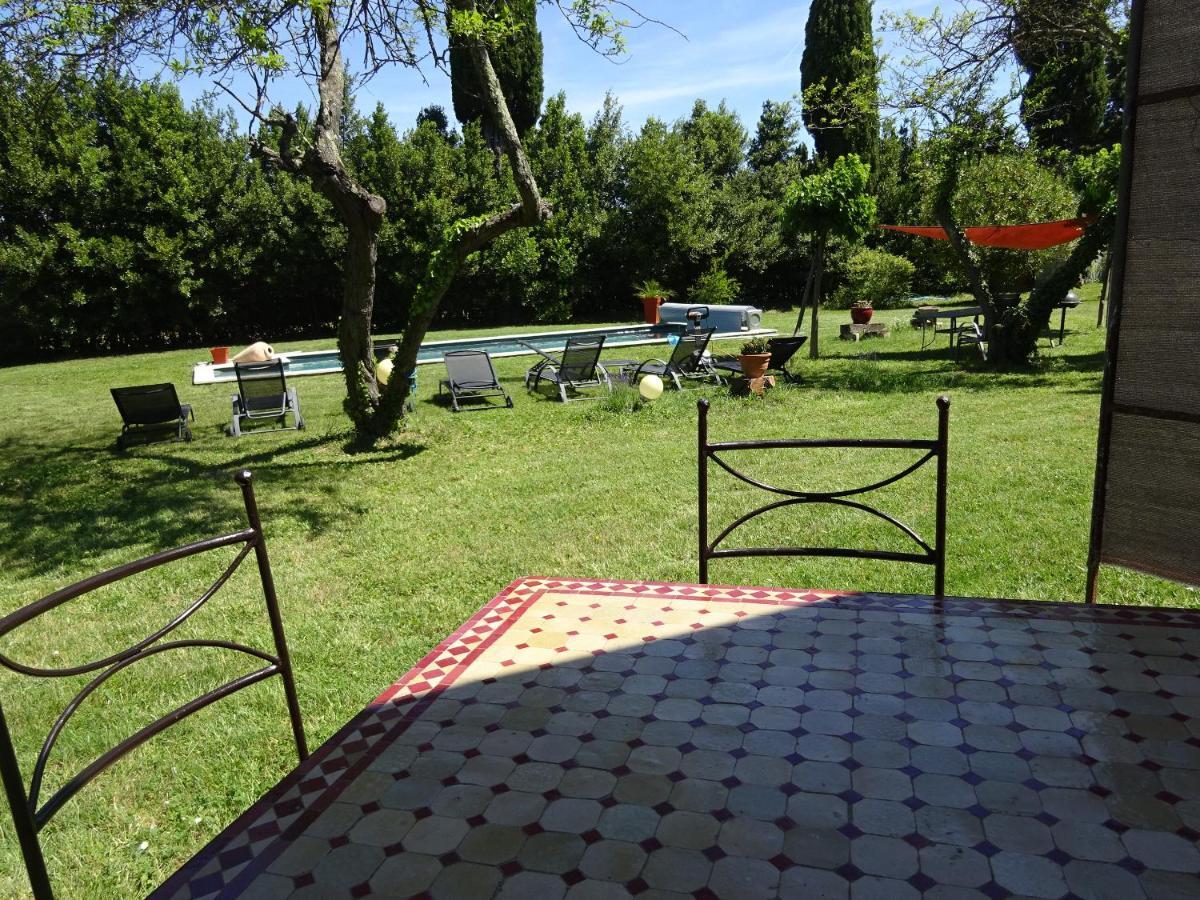 Villa Mas De L'Aguarella Saint-Rémy-de-Provence Exterior foto